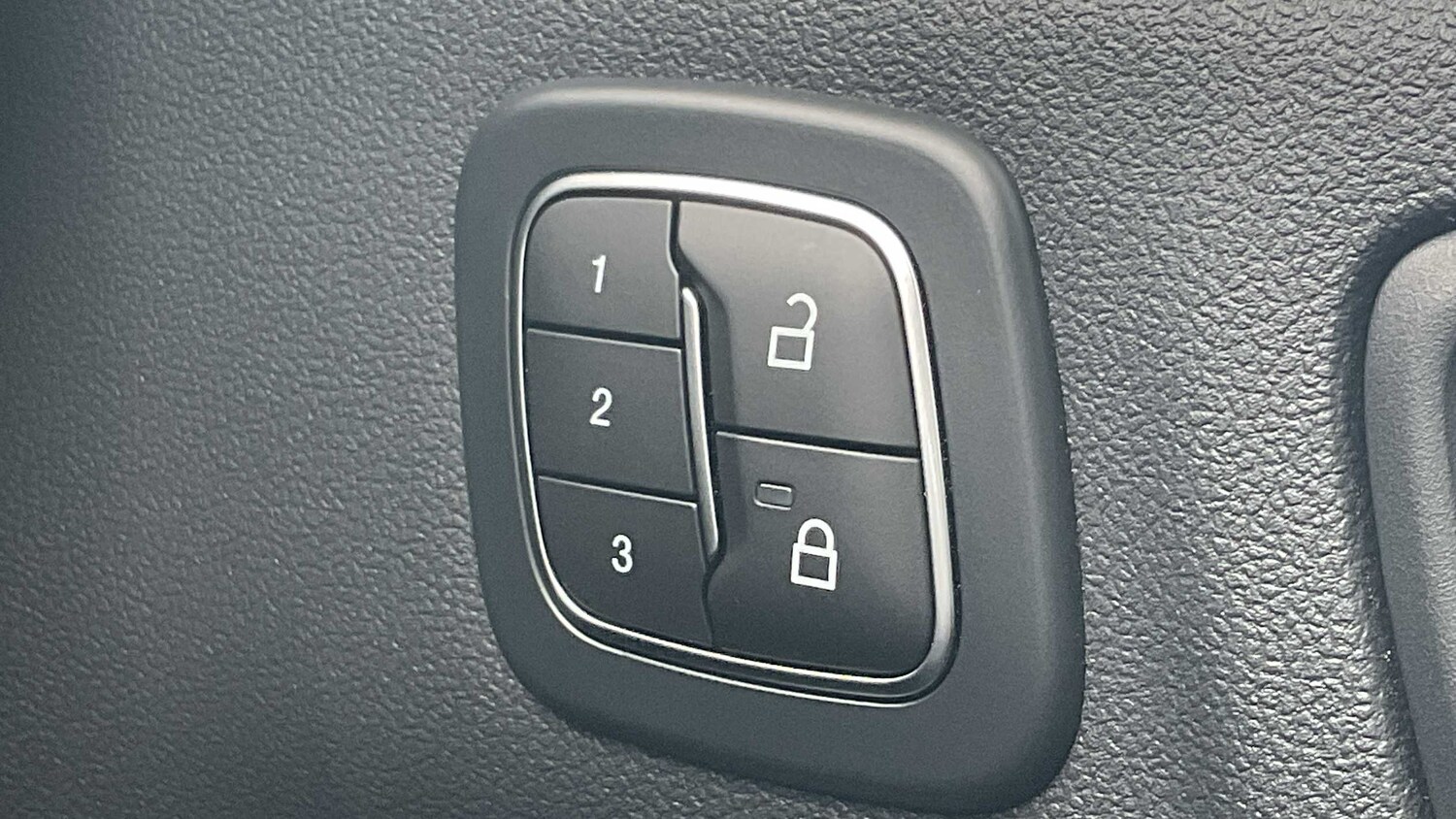 Used Ford Kuga 2024 for sale - 77601217: Photo 30