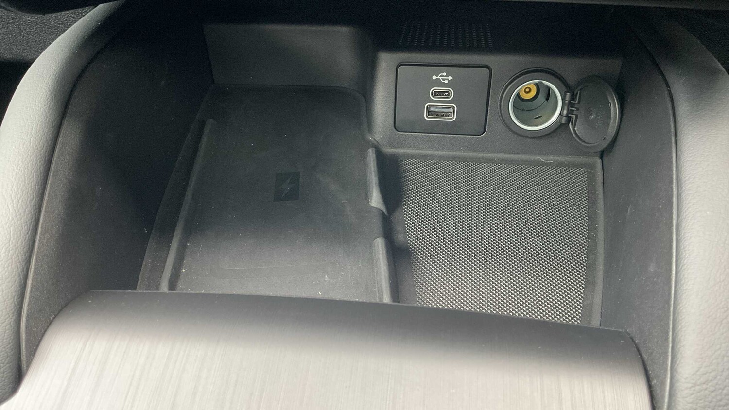 Used Ford Kuga 2024 for sale - 77601217: Photo 32