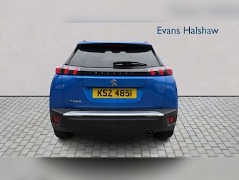 Used Peugeot 2008 2023 for sale - 79556123: Photo