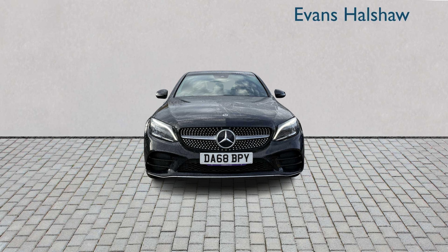 Used Mercedes-Benz C Class 2018 for sale - 77032235: Photo 2