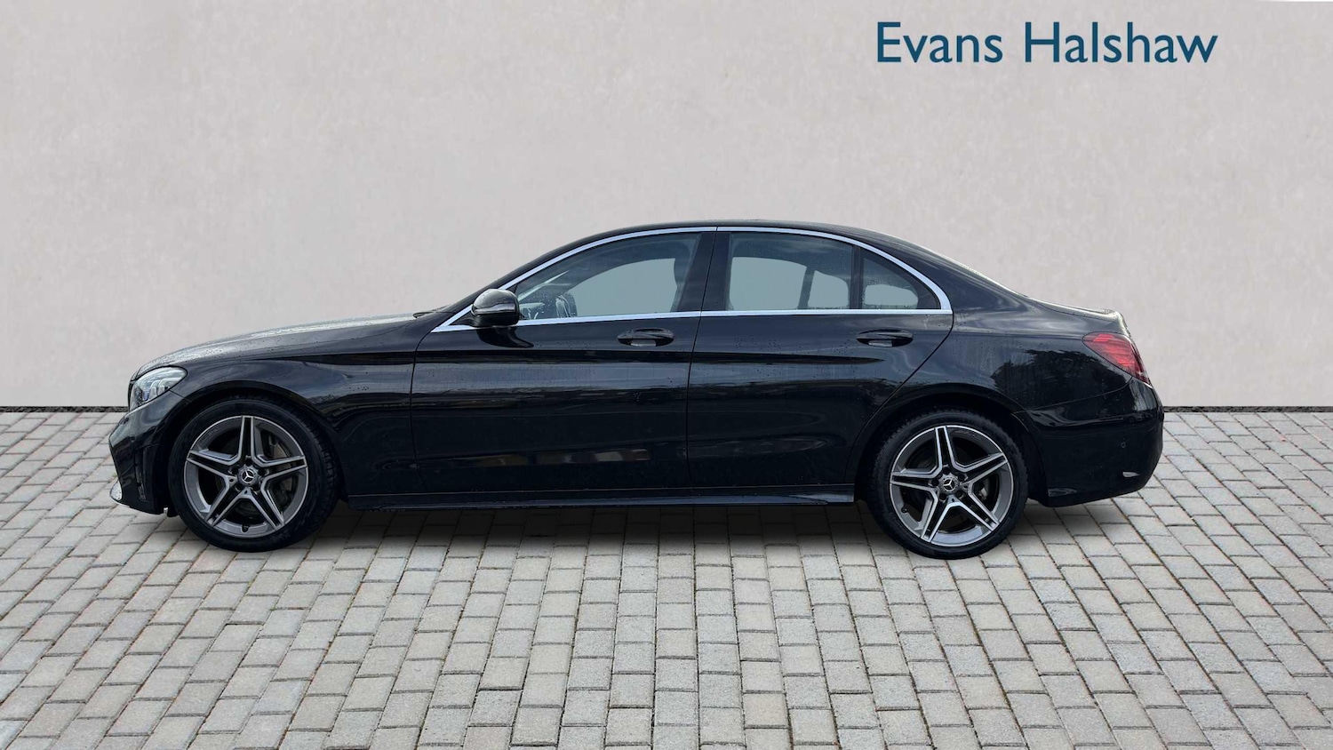 Used Mercedes-Benz C Class 2018 for sale - 77032235: Photo 3