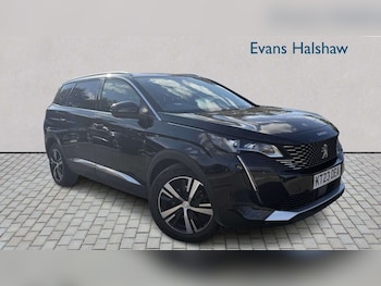 Used Peugeot 5008 2023 for sale - 79415337: Photo