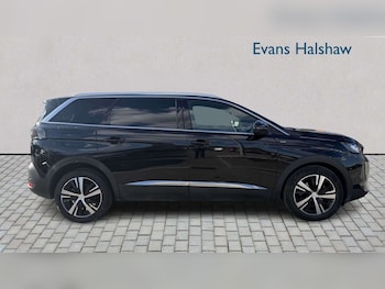 Used Peugeot 5008 2023 for sale - 79415337: Photo