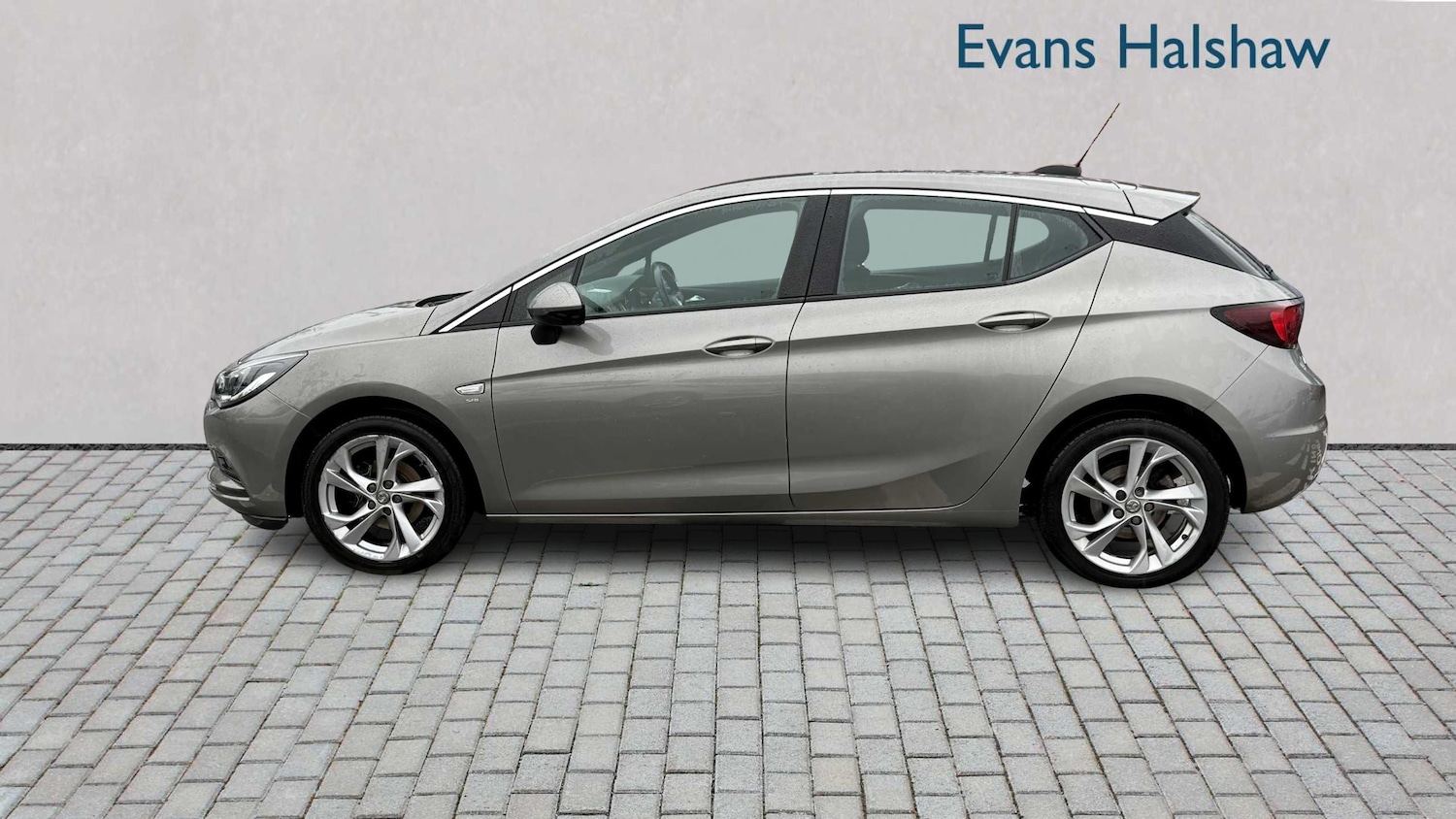 Used Vauxhall Astra 2017 for sale - 76475788: Photo 5