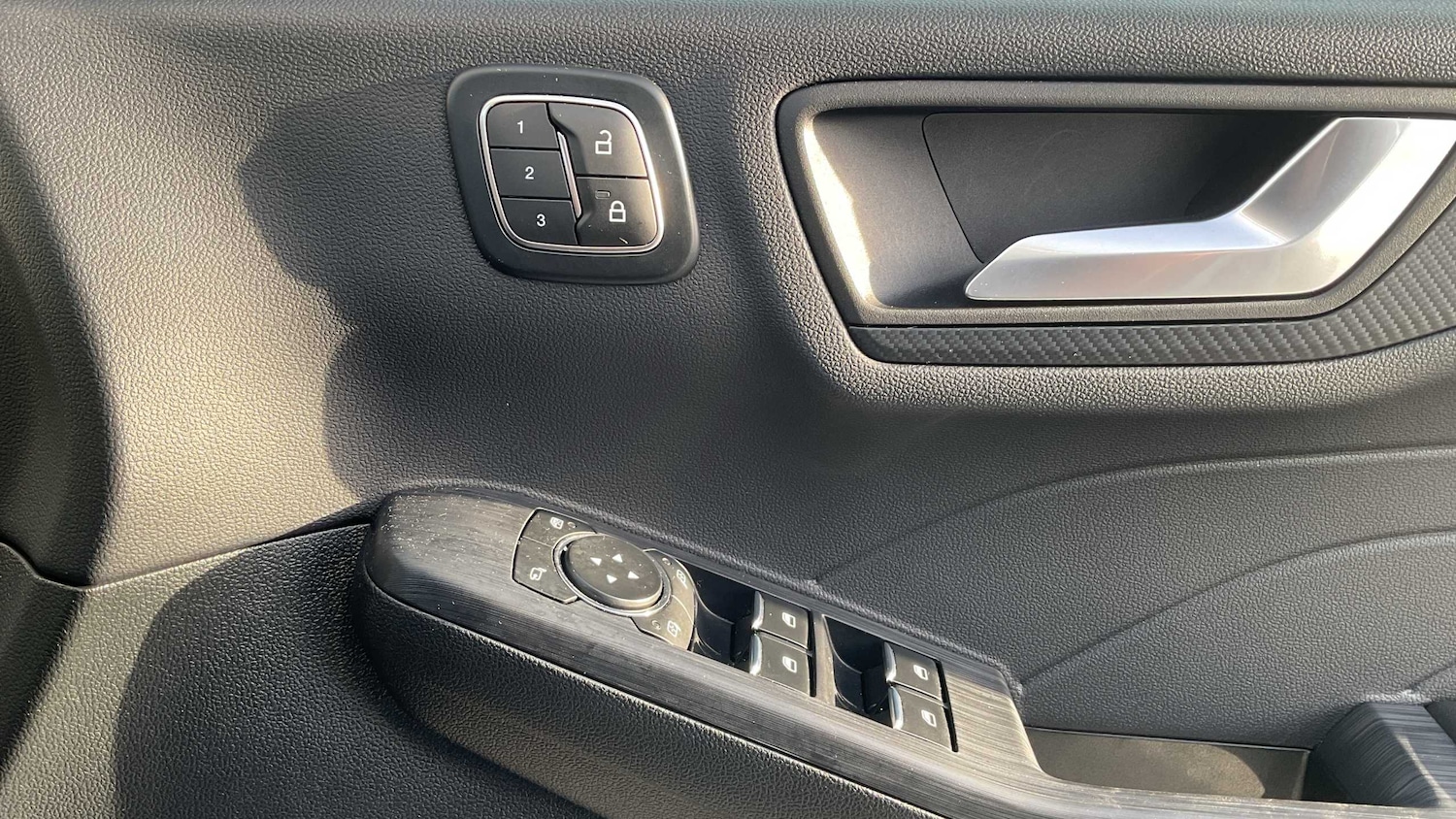 Used Ford Kuga 2025 for sale - 77485456: Photo 21