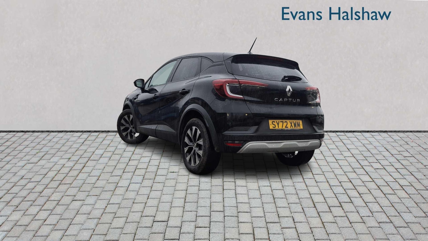 Used Renault Captur 2022 for sale - 77194720: Photo 2