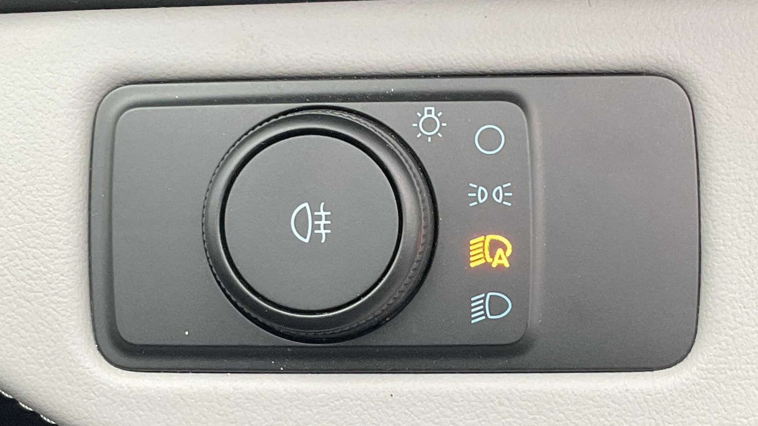 Used Ford Puma 2025 for sale - 76298356: Photo 31