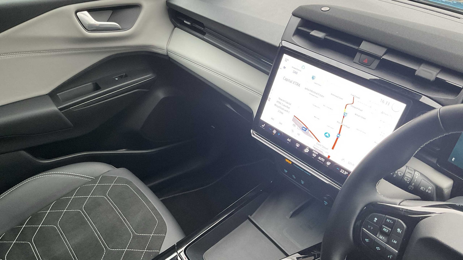 Used Ford Puma 2025 for sale - 76298356: Photo 35