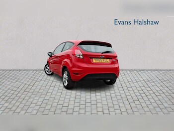 Used Ford Fiesta 2015 for sale - 77810798: Photo