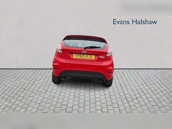 Used Ford Fiesta 2015 for sale - 77810798: Photo