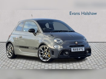 Used Abarth 595 2018 for sale - 77093337: Photo