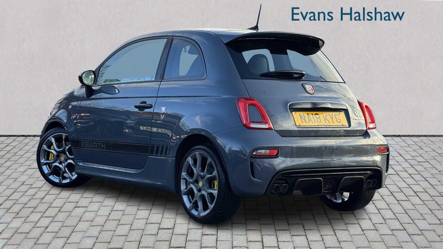 Used Abarth 595 2018 for sale - 77093337: Photo 2