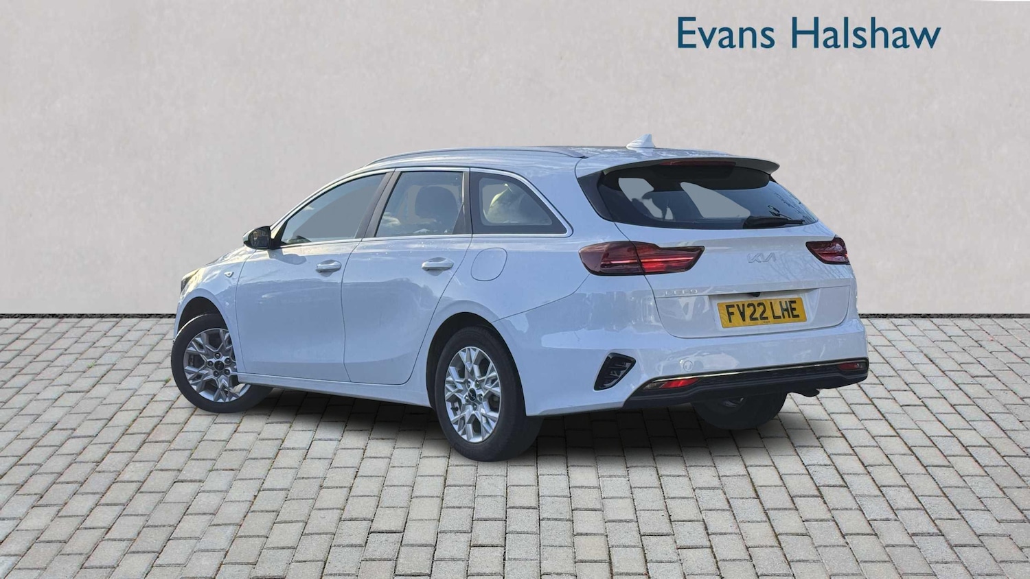 Used Kia Ceed 2022 for sale - 76705126: Photo 2