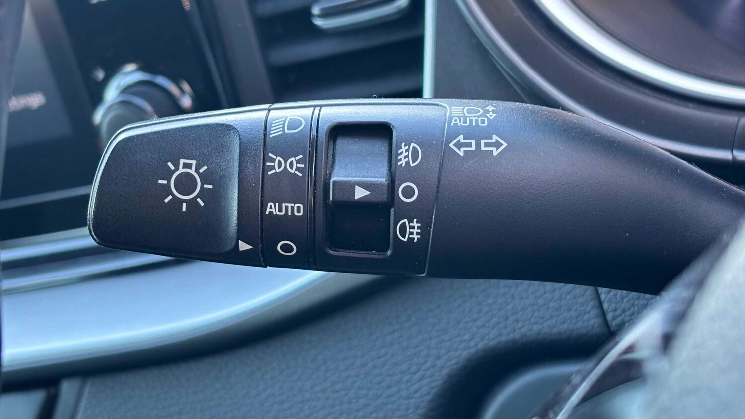 Used Kia Ceed 2022 for sale - 76705126: Photo 21