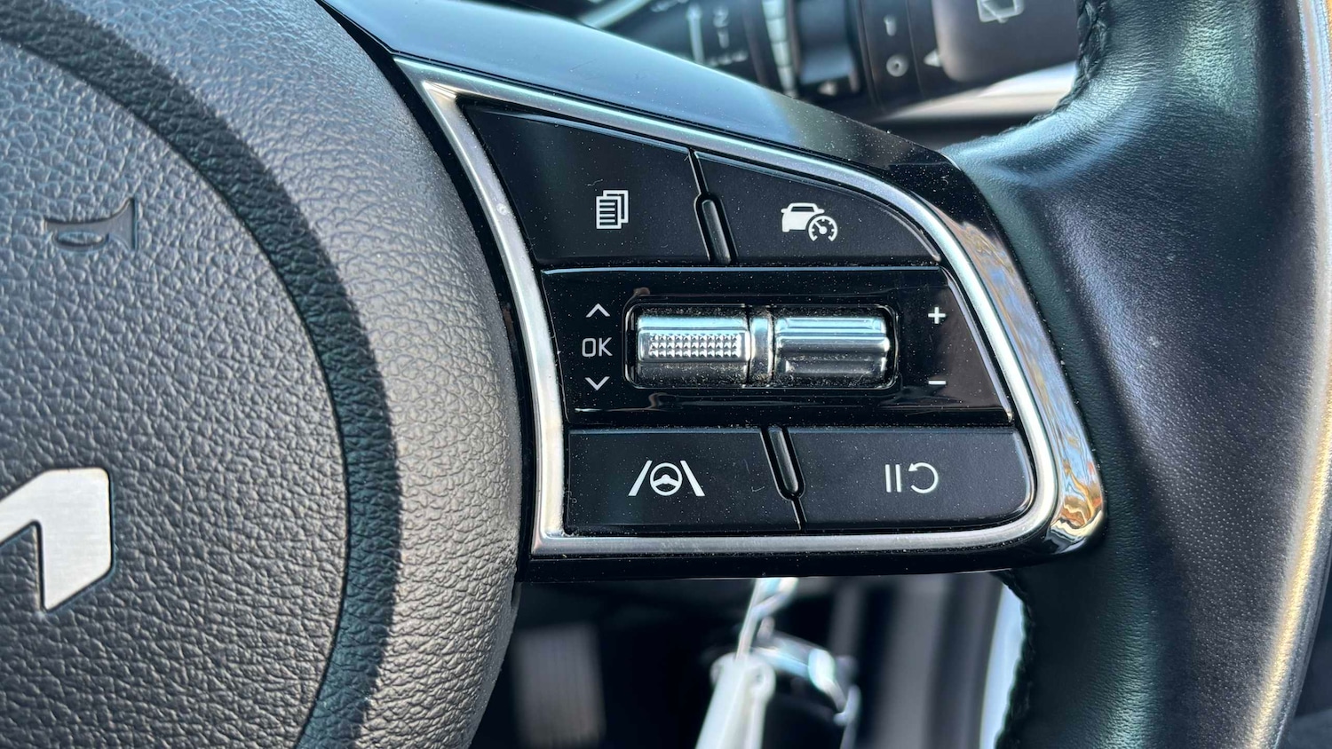 Used Kia Ceed 2022 for sale - 76705126: Photo 24