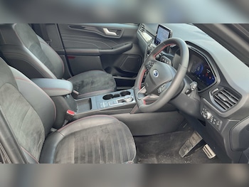 Used Ford Kuga 2022 for sale - 76016197: Photo