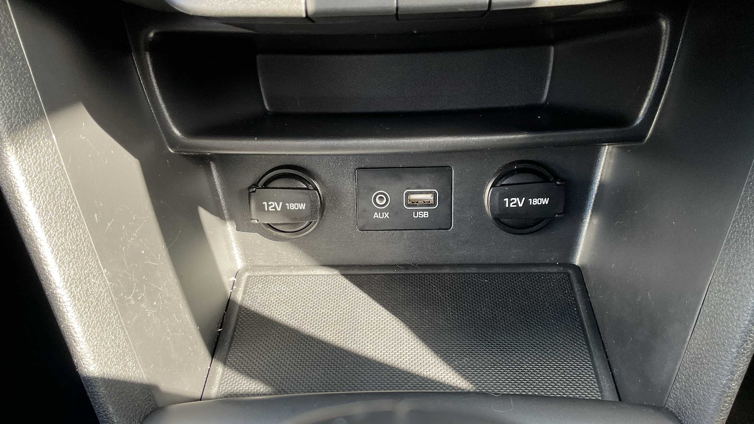 Used Hyundai KONA 2018 for sale - 75812304: Photo 29