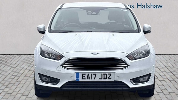 Used Ford Focus 2017 for sale - 76141633: Photo 3