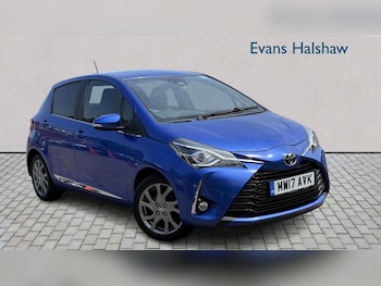 Used Toyota Yaris 2017 for sale - 79568025: Photo