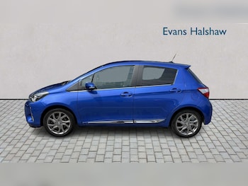 Used Toyota Yaris 2017 for sale - 79568025: Photo