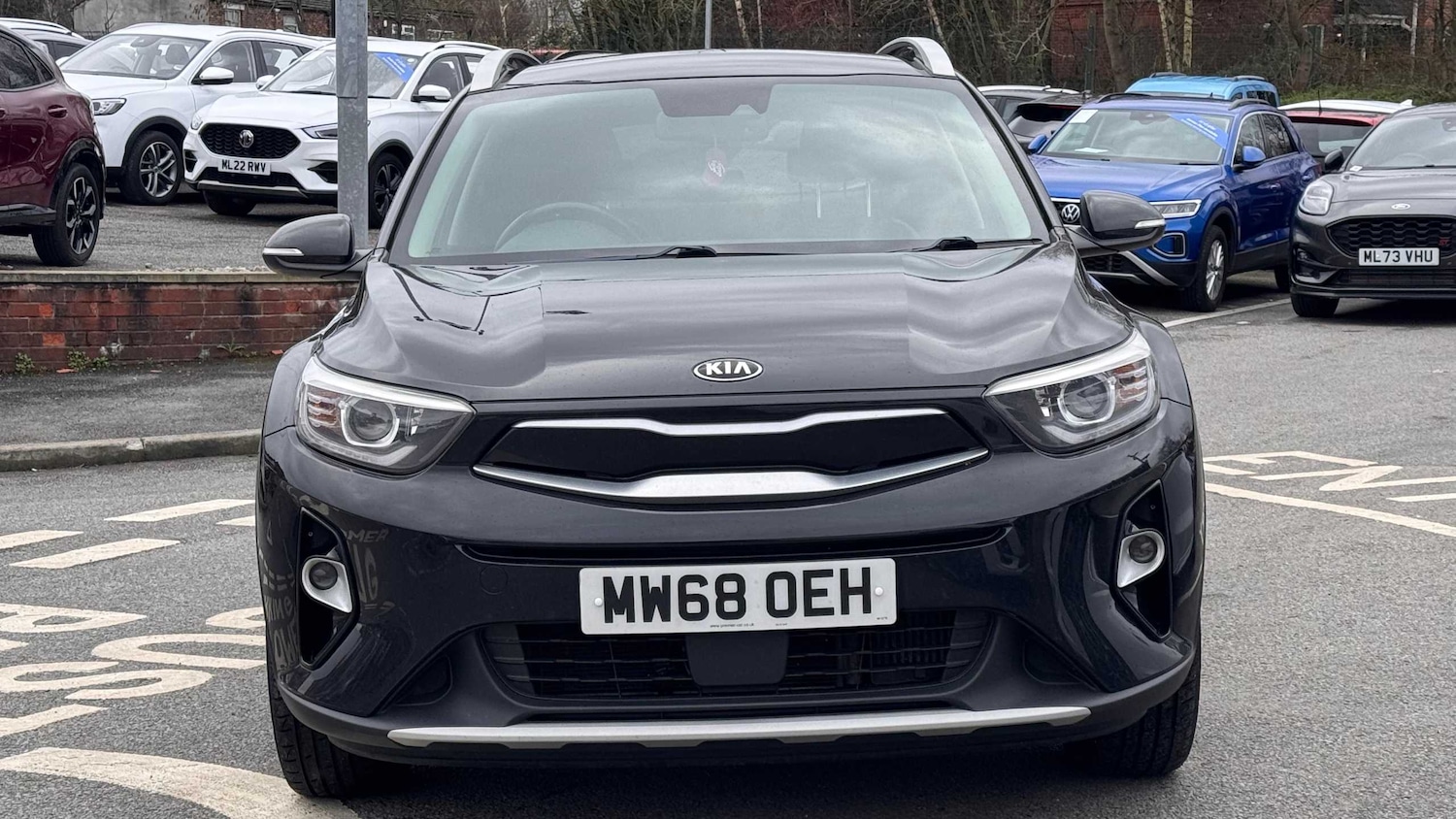 Used Kia Stonic 2018 for sale - 77565742: Photo 2