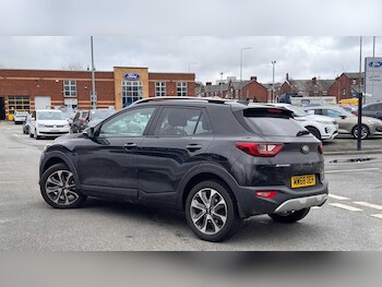 Used Kia Stonic 2018 for sale - 77565742: Photo