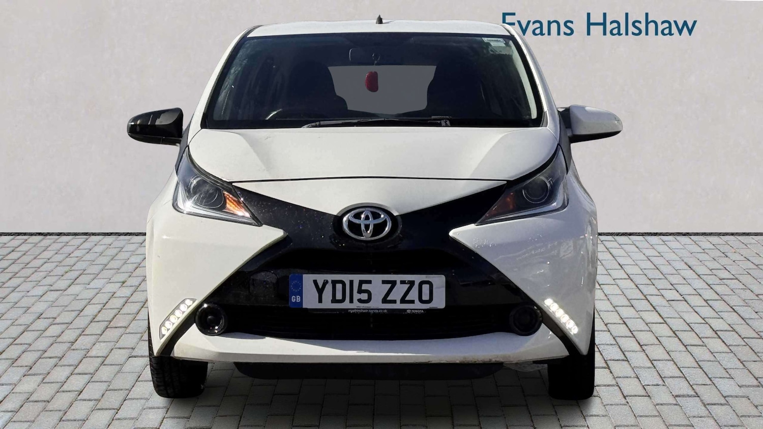 Used Toyota AYGO 2015 for sale - 77928714: Photo 3