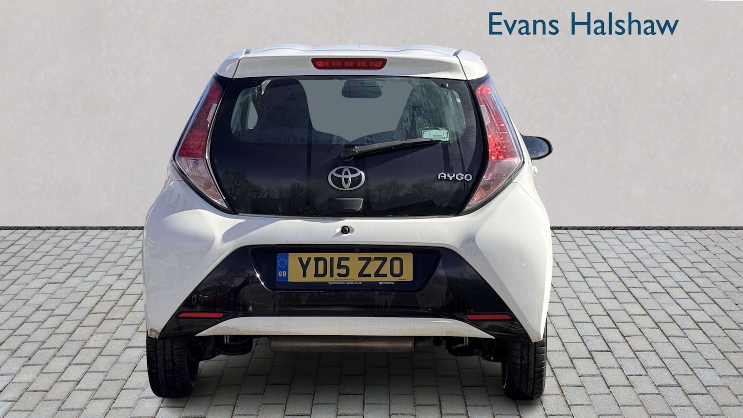 Used Toyota AYGO 2015 for sale - 77928714: Photo 4