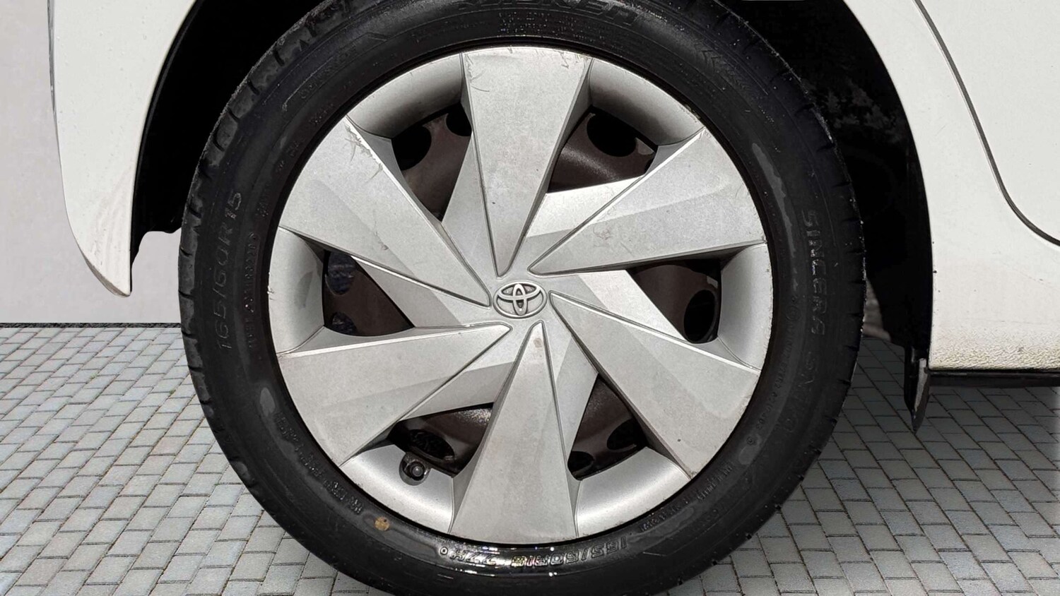 Used Toyota AYGO 2015 for sale - 77928714: Photo 6