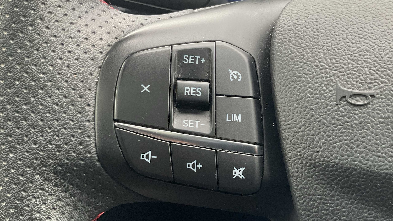 Used Ford Kuga 2023 for sale - 76016277: Photo 23