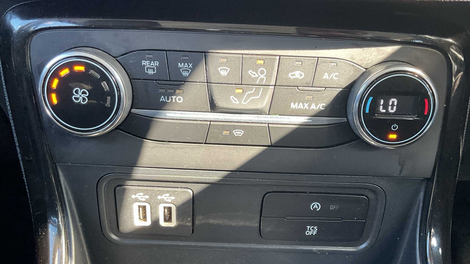 Used Ford Ecosport 2019 for sale - 75812932: Photo 23