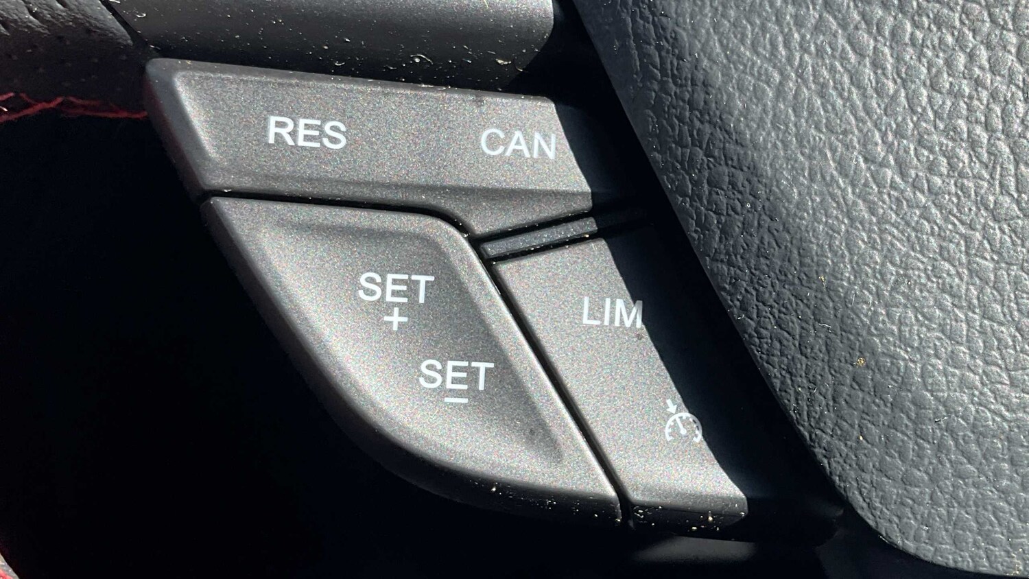 Used Ford Ecosport 2019 for sale - 75812932: Photo 32
