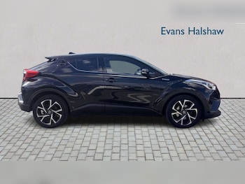 Used Toyota C-HR 2018 for sale - 78787185: Photo