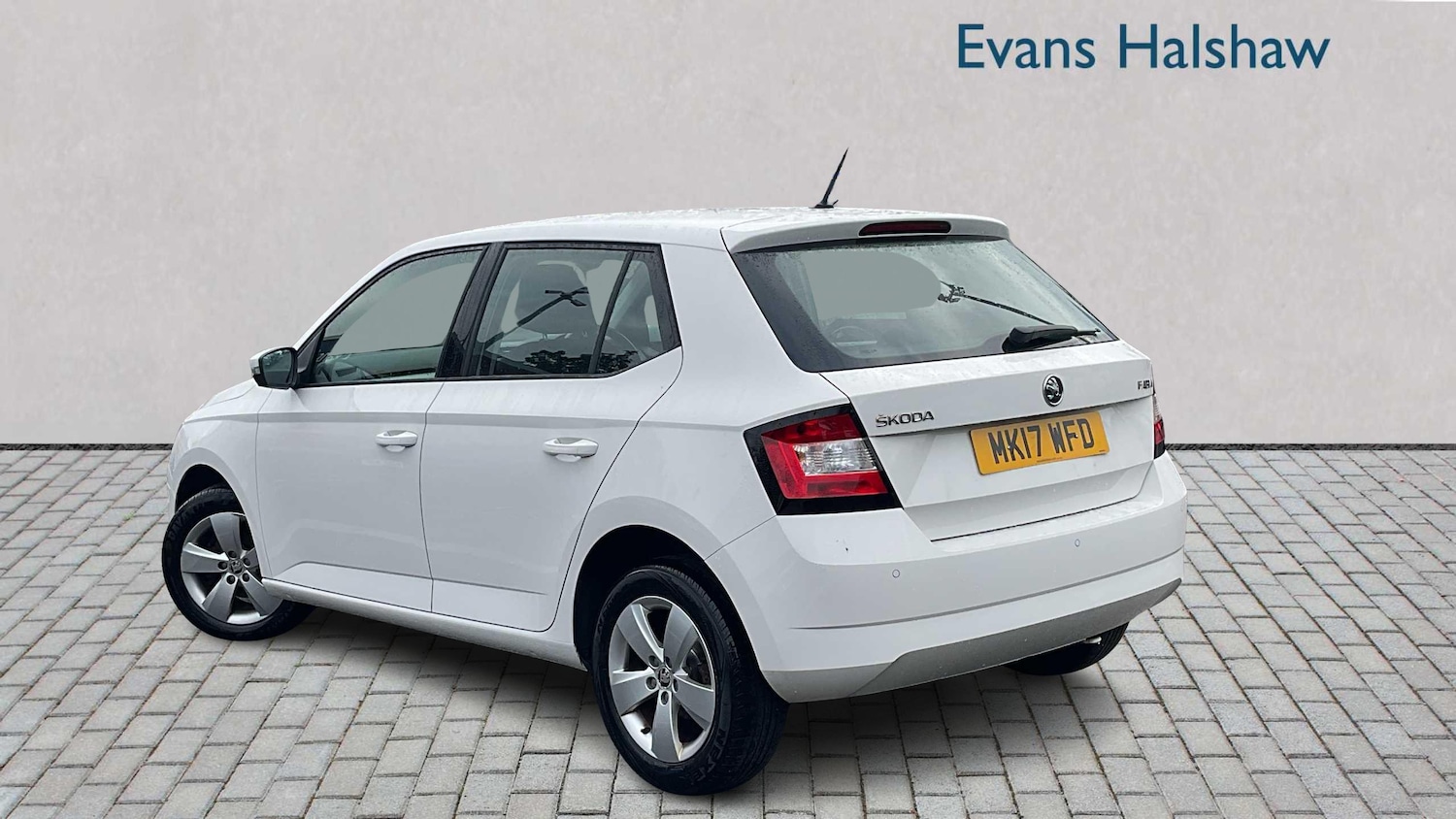 Used Skoda Fabia 2017 for sale - 76598314: Photo 2