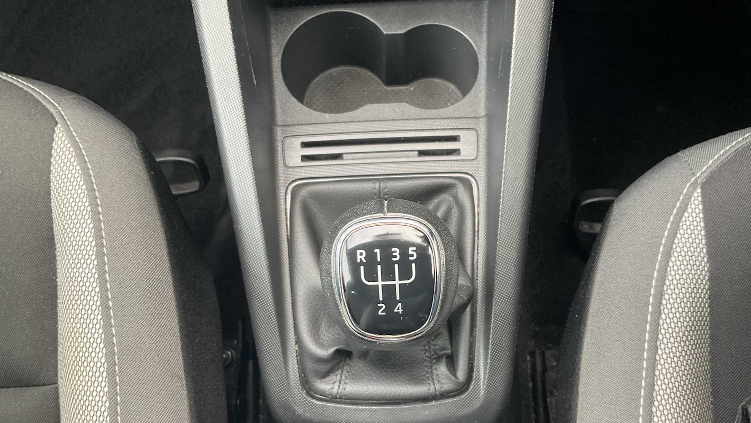 Used Skoda Fabia 2017 for sale - 76598314: Photo 32