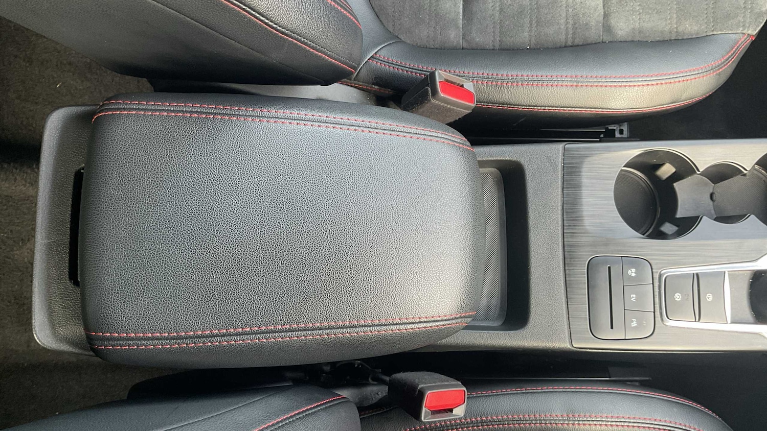 Used Ford Kuga 2022 for sale - 76421157: Photo 34