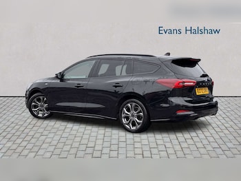 Used Ford Focus 2022 for sale - 77913972: Photo