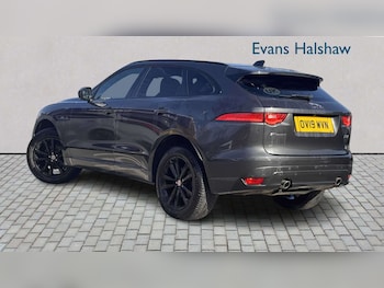 Used Jaguar F-Pace 2019 for sale - 77943216: Photo