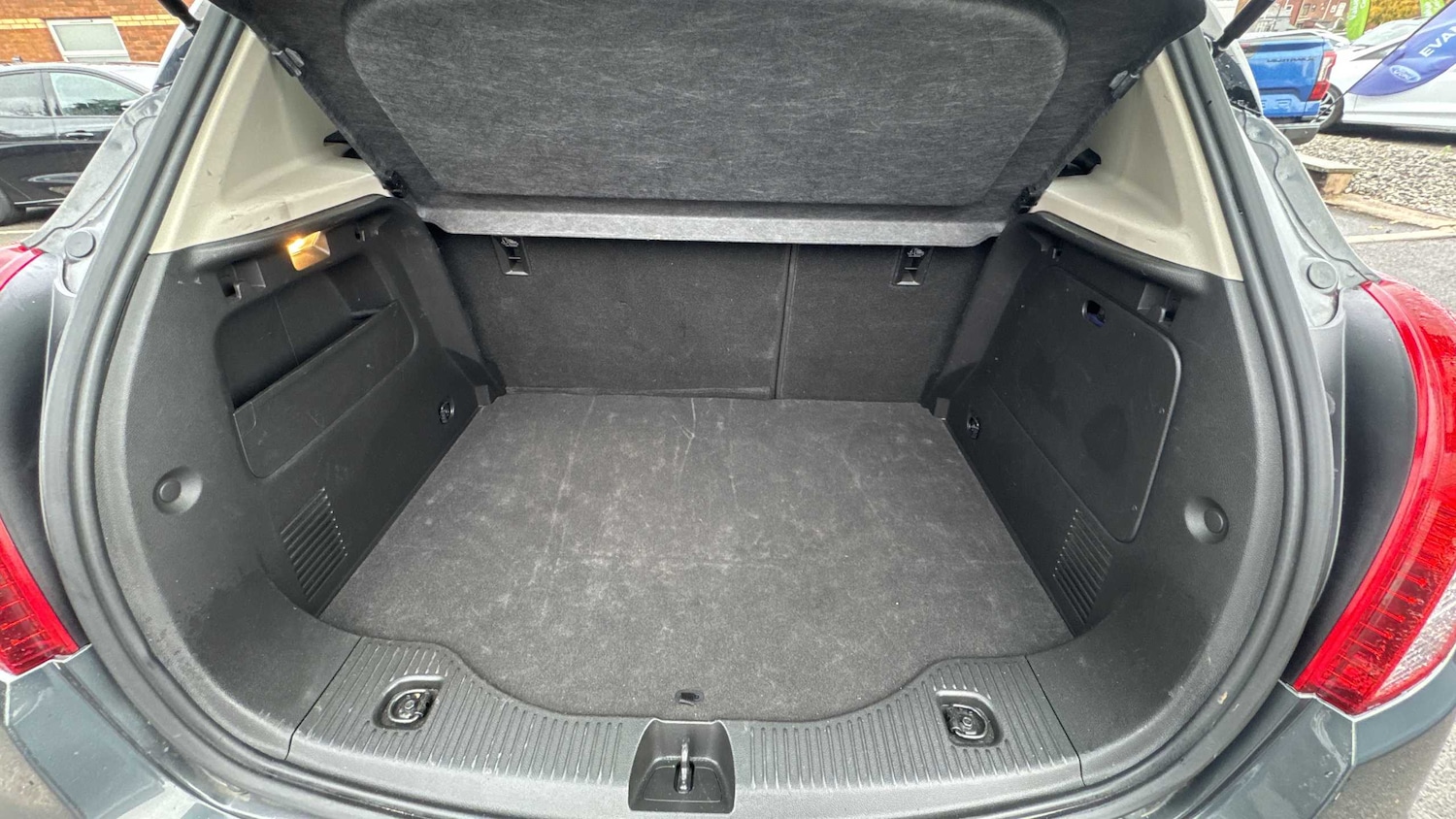 Used Vauxhall Mokka X 2018 for sale - 76339691: Photo 9