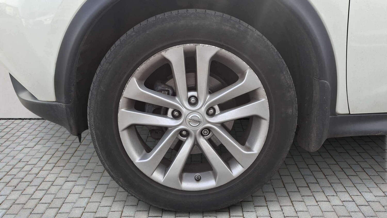 Used Nissan Juke 2016 for sale - 77996060: Photo 6