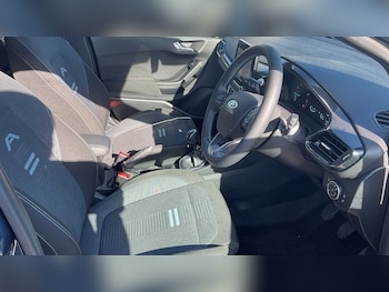 Used Ford Fiesta 2023 for sale - 76088066: Photo 3