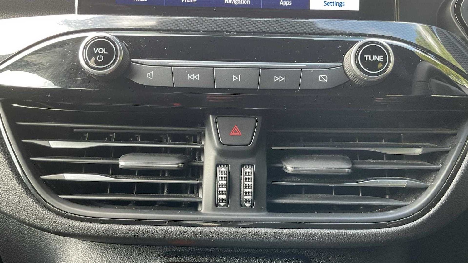 Vehicle 33