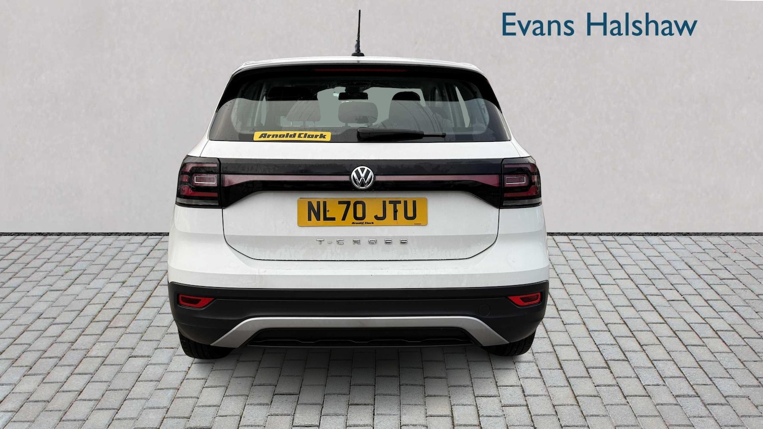 Used Volkswagen T-Cross 2020 for sale - 77373736: Photo 4