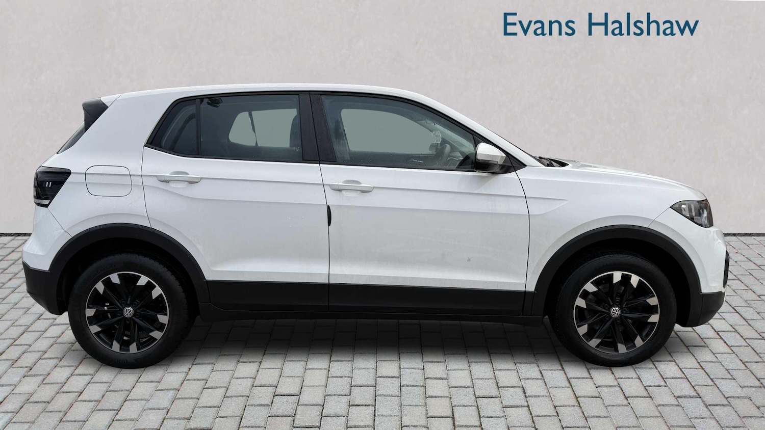 Used Volkswagen T-Cross 2020 for sale - 77373736: Photo 5