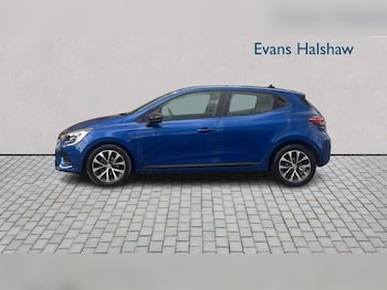 Used Renault Clio 2023 for sale - 79340040: Photo