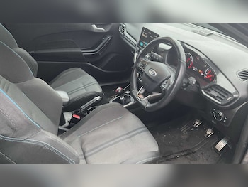 Used Ford Fiesta 2018 for sale - 76978805: Photo