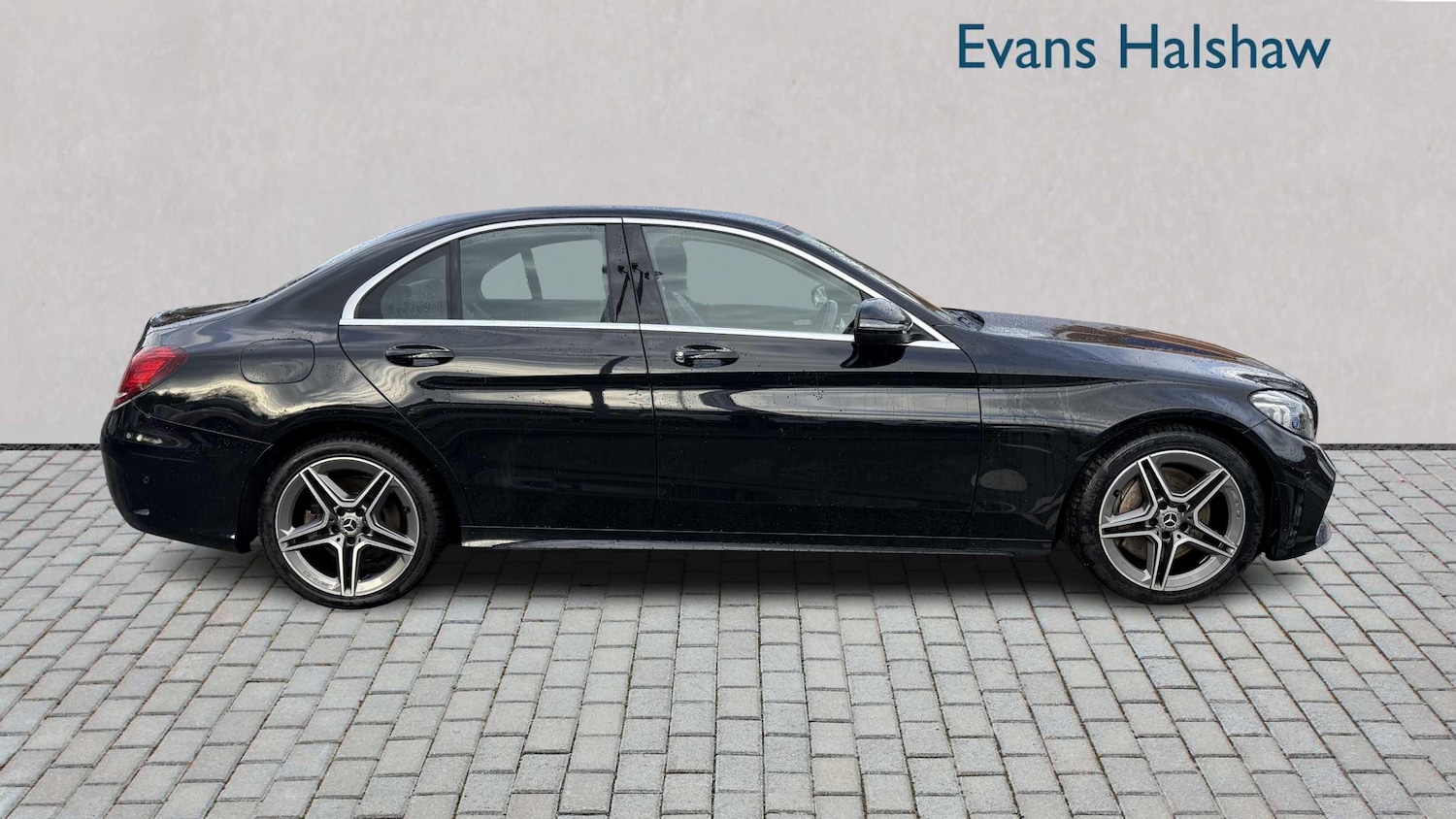 Used Mercedes-Benz C Class 2018 for sale - 76501920: Photo 5