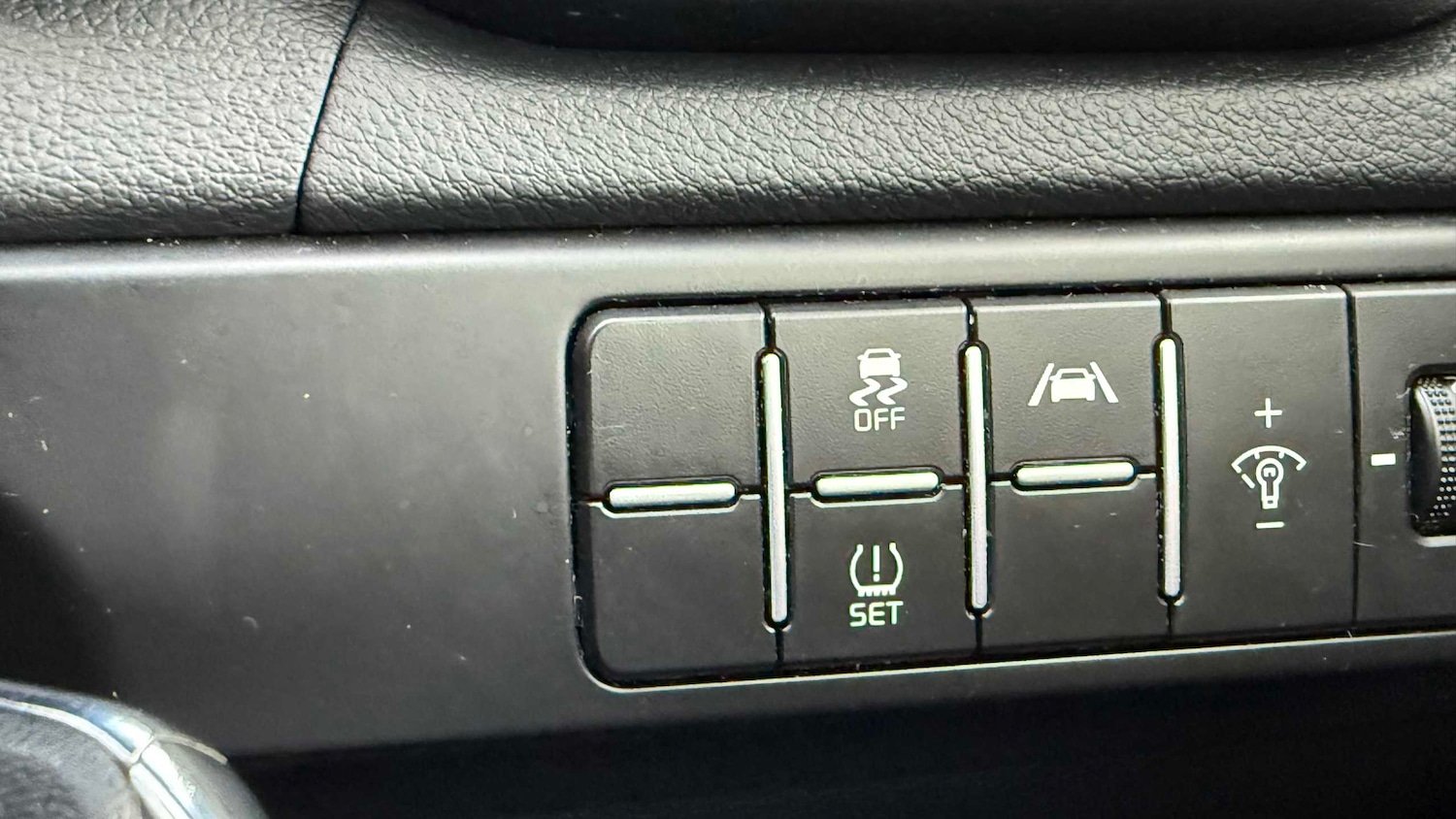 Used Kia XCeed 2024 for sale - 76351674: Photo 23