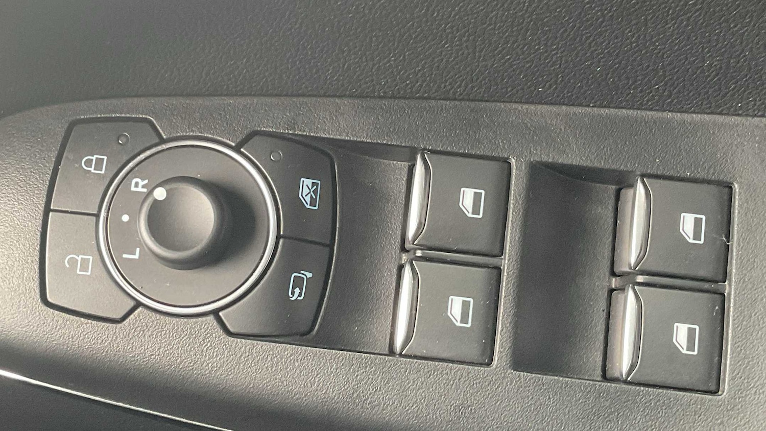 Used Ford Puma 2022 for sale - 76015940: Photo 30