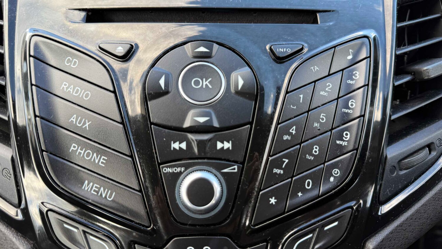 Used Ford Fiesta for sale - 78209046: Photo 16